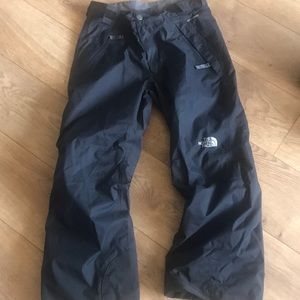 The North Face Black outdoor Snow Pants size 7/8